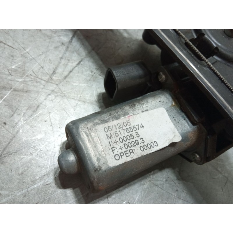 Recambio de elevalunas electrico derecho 3p para fiat punto (199_) 1.4 (199axb1a, 199bxb1a, 199bxb11, 199axb11) referencia OEM I
