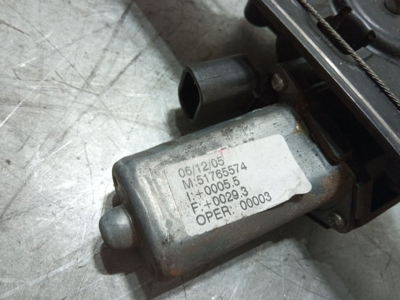 Recambio de elevalunas electrico derecho 3p para fiat punto (199_) 1.4 (199axb1a, 199bxb1a, 199bxb11, 199axb11) referencia OEM I