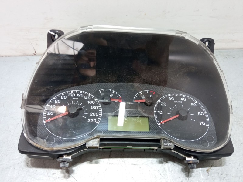 Recambio de cuadro instrumentos para fiat punto (199_) 1.4 (199axb1a, 199bxb1a, 199bxb11, 199axb11) referencia OEM IAM 51716454 