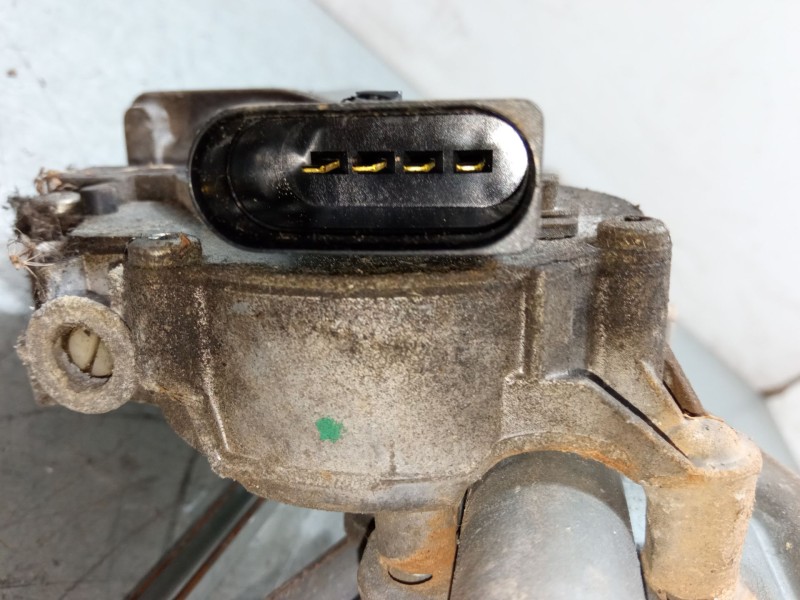 Recambio de motor limpia delantero para fiat punto (199_) 1.4 (199axb1a, 199bxb1a, 199bxb11, 199axb11) referencia OEM IAM 404978 Recambio de motor limpia delantero para fiat punto (199_) 1.4 (199axb1a, 199bxb1a, 199bxb11, 199axb11) referencia OEM IAM 404978