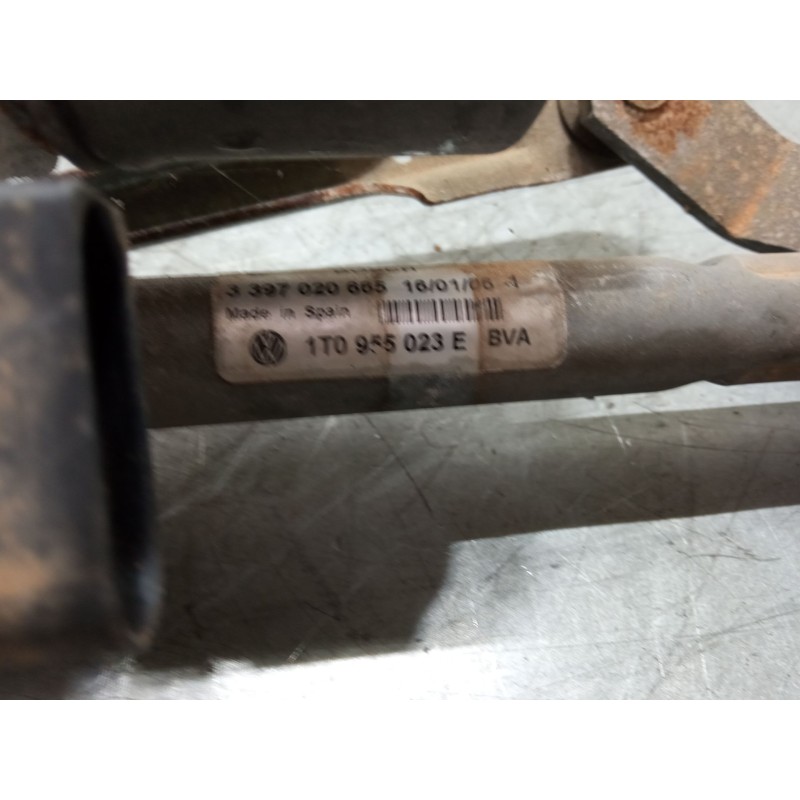 Recambio de motor limpiaparabrisas delantero izquierdo para volkswagen touran (1t1, 1t2) 1.6 fsi referencia OEM IAM 1T0955023E  