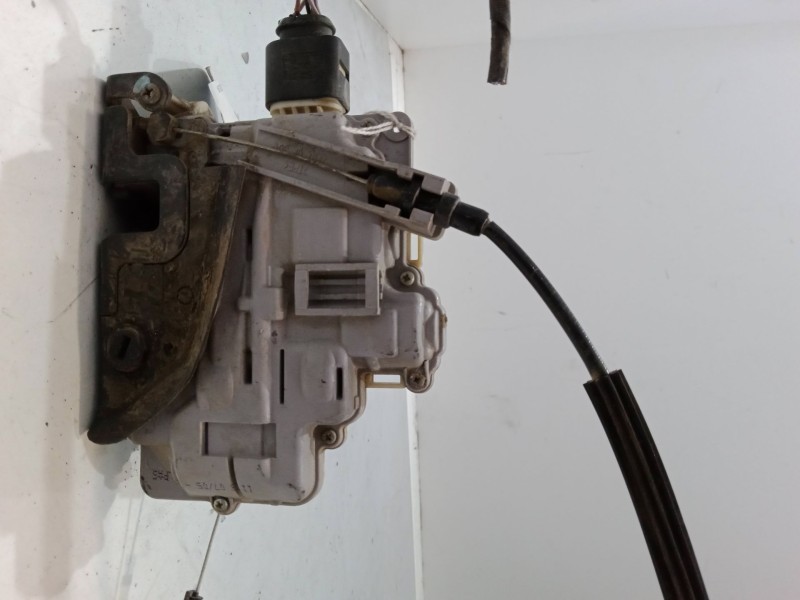 Recambio de cerradura puerta trasera derecha para seat toledo iii (5p2) 1.9 tdi referencia OEM IAM JA6W05P0839012  