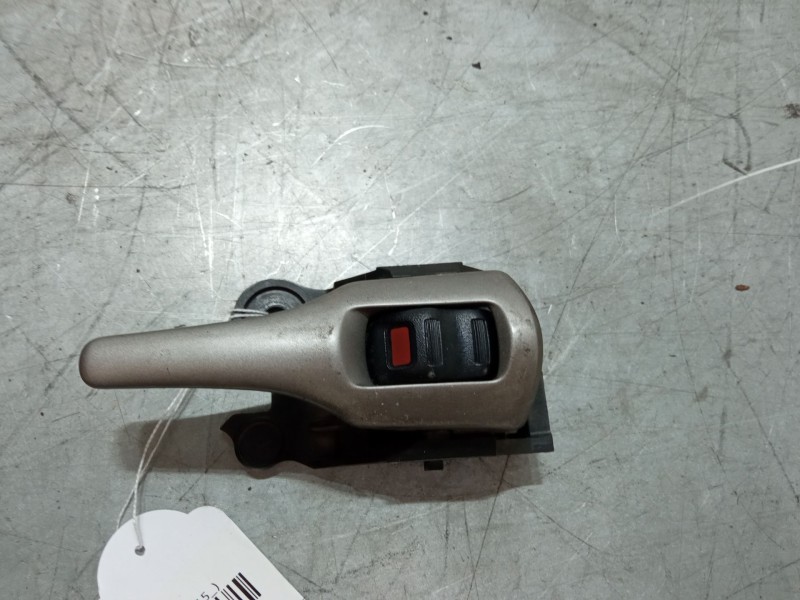 Recambio de maneta interior puerta delantera izquierda para toyota auris (_e15_) 1.4 d-4d (nde150_) referencia OEM IAM 62318A1  