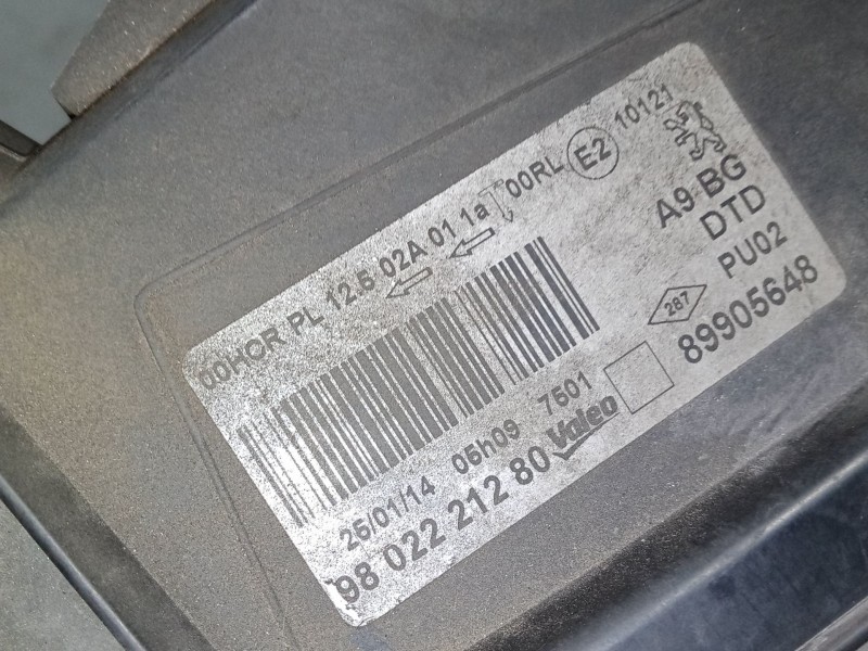 Recambio de faro derecho para peugeot 208 i (ca_, cc_) 1.2 vti 82 referencia OEM IAM 9802221280  