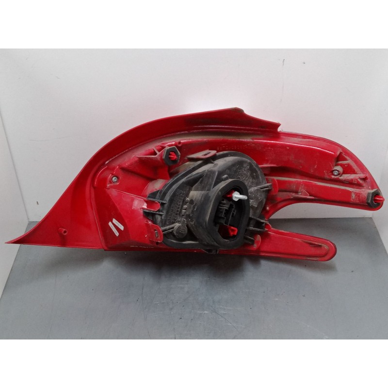 Recambio de piloto trasero izquierdo para peugeot 208 i (ca_, cc_) 1.2 vti 82 referencia OEM IAM 967262828002  