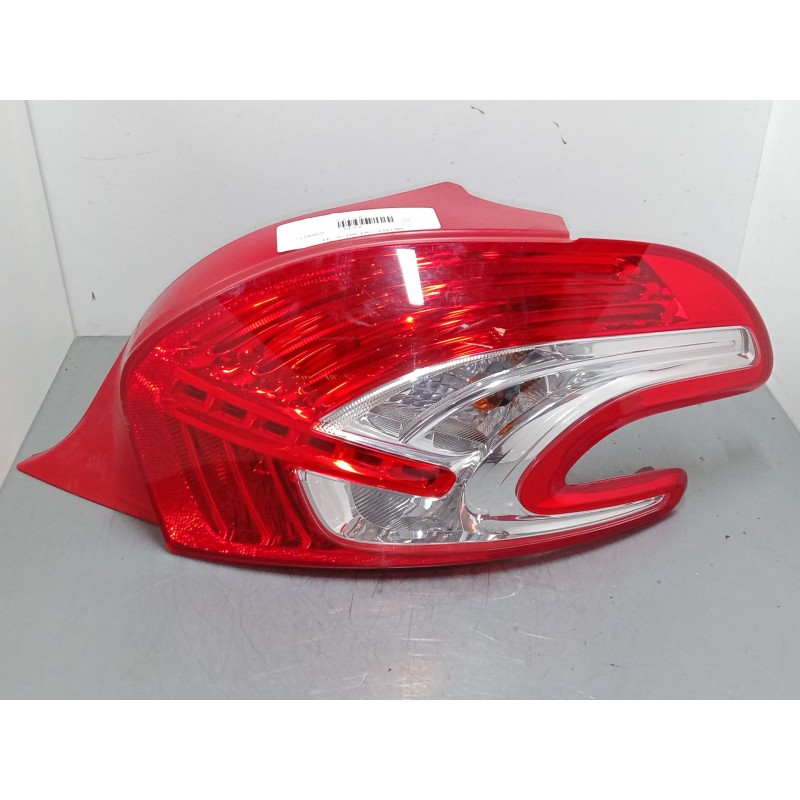 Recambio de piloto trasero derecho para peugeot 208 i (ca_, cc_) 1.2 vti 82 referencia OEM IAM 967262838002  