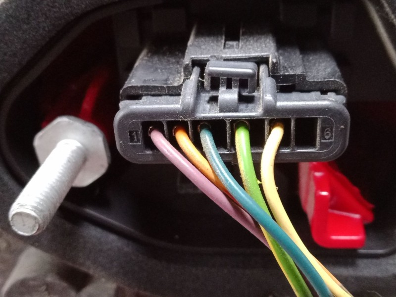 Recambio de piloto trasero derecho para peugeot 208 i (ca_, cc_) 1.2 vti 82 referencia OEM IAM 967262838002  