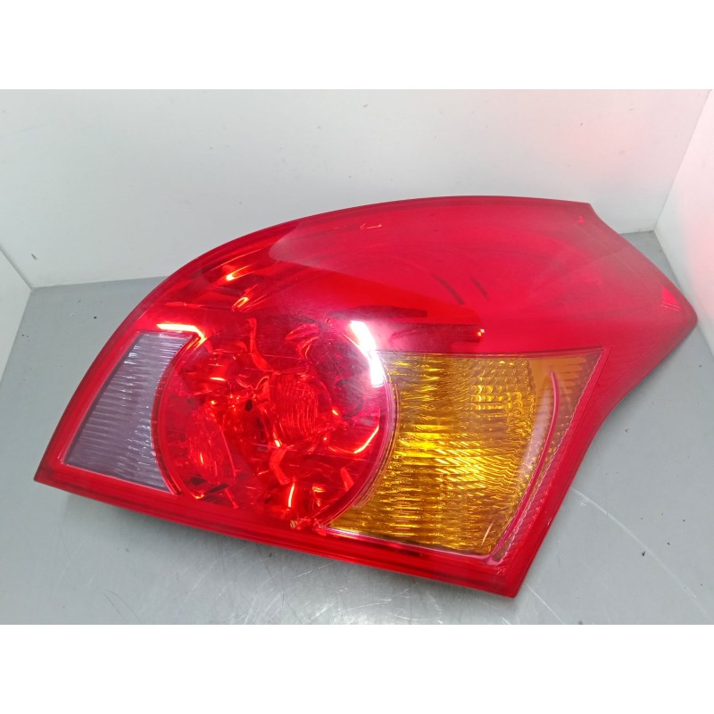Recambio de piloto trasero derecho para kia cee´d sw (ed) 1.6 crdi 115 referencia OEM IAM 00973502  