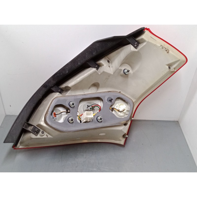 Recambio de piloto trasero izquierdo para kia cee´d sw (ed) 1.6 crdi 115 referencia OEM IAM 00973501  