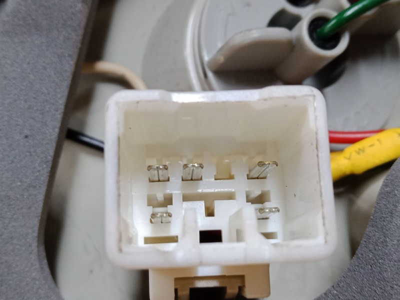 Recambio de piloto trasero izquierdo para kia cee´d sw (ed) 1.6 crdi 115 referencia OEM IAM 00973501  