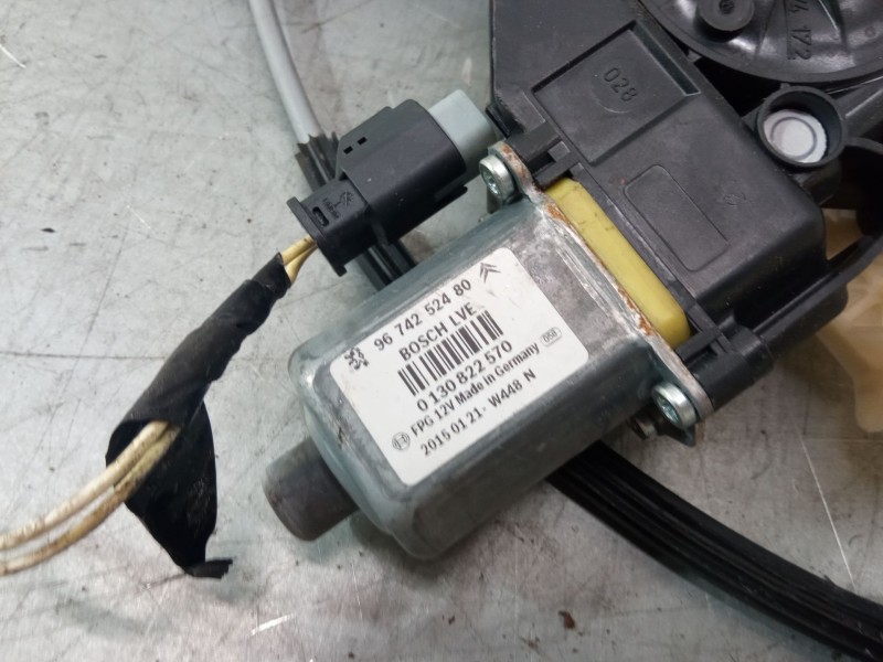 Recambio de elevalunas electrico delantero derecho para citroën c4 cactus 1.2 vti 82 referencia OEM IAM    Recambio de elevalunas electrico delantero derecho para citroën c4 cactus 1.2 vti 82 referencia OEM IAM