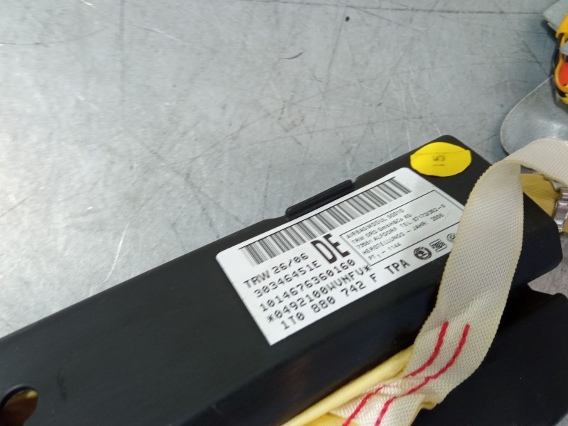 Recambio de airbag cortina delantero derecho para volkswagen touran (1t1, 1t2) 1.6 fsi referencia OEM IAM 1T0880742F  