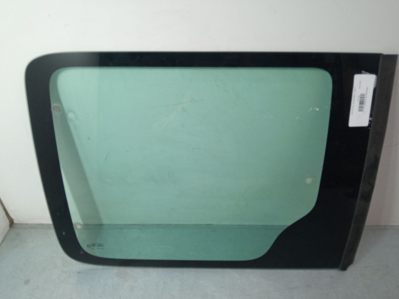 Recambio de luna corredera izquierda para peugeot partner monospace (5_, g_) 2.0 hdi referencia OEM IAM   