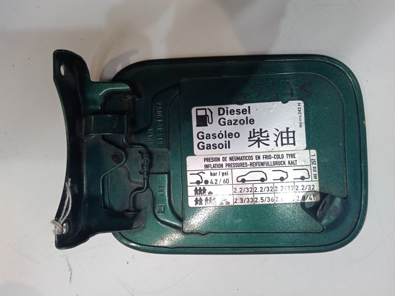 Recambio de tapa exterior combustible para seat ibiza ii (6k1) 1.9 tdi referencia OEM IAM   