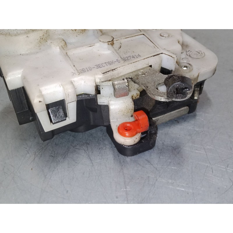 Recambio de cerradura puerta delantera izquierda para fiat 500 c (312_) 1.3 d multijet (312cxe1a, 312axe1a) referencia OEM IAM  