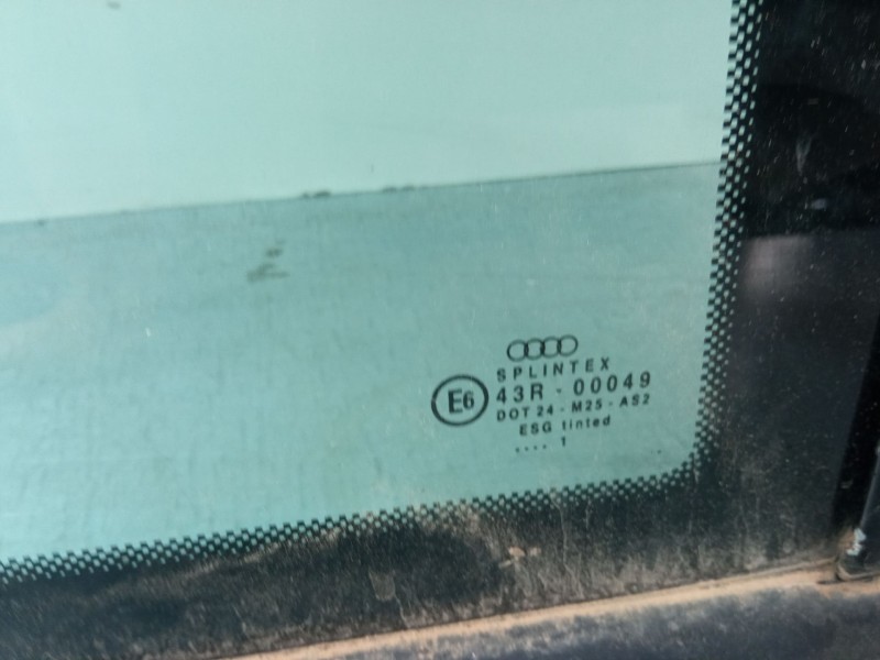 Recambio de luna trasera derecha para audi a3 (8l1) 1.9 tdi referencia OEM IAM    Recambio de luna trasera derecha para audi a3 (8l1) 1.9 tdi referencia OEM IAM