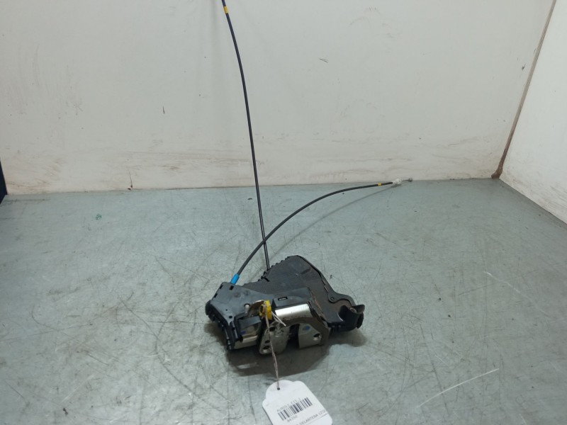 Recambio de cerradura puerta delantera izquierda para toyota auris (_e15_) 1.4 d-4d (nde150_) referencia OEM IAM   