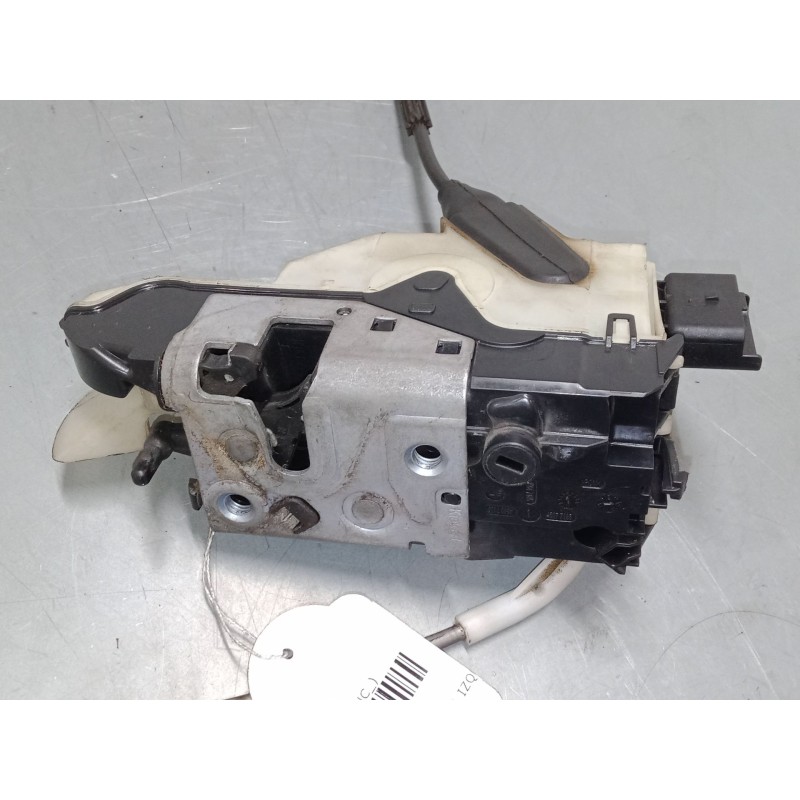 Recambio de cerradura puerta delantera izquierda para citroën c4 ii (nc_) 1.6 hdi 90 referencia OEM IAM   