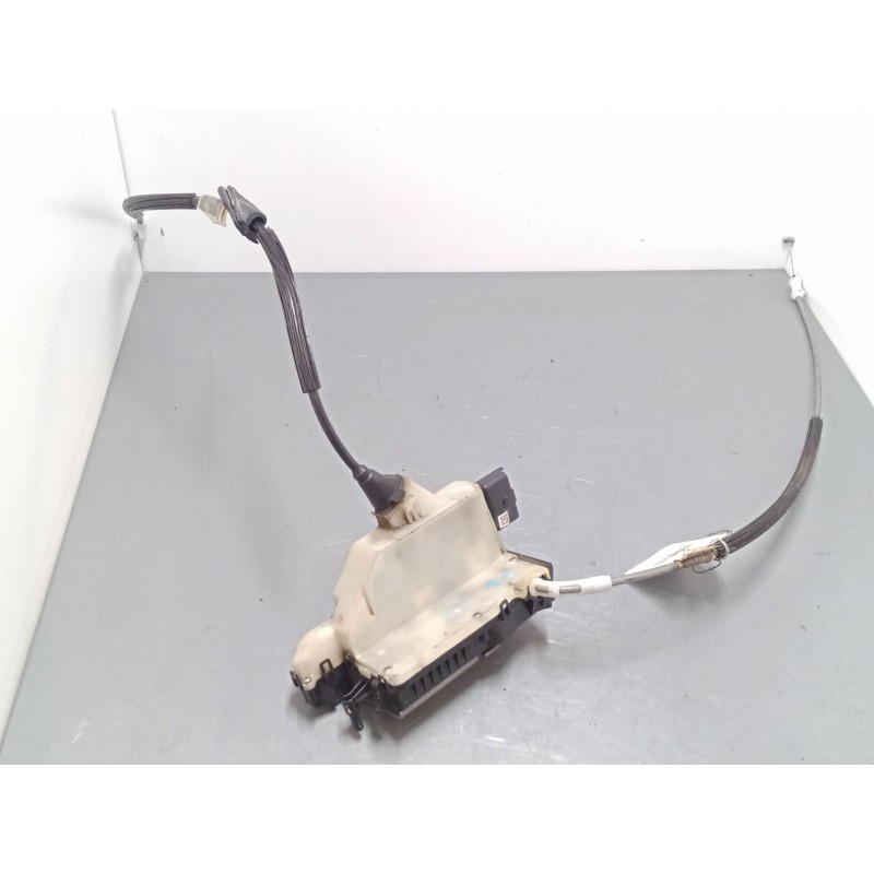 Recambio de cerradura puerta trasera derecha para citroën c4 ii (nc_) 1.6 hdi 90 referencia OEM IAM   