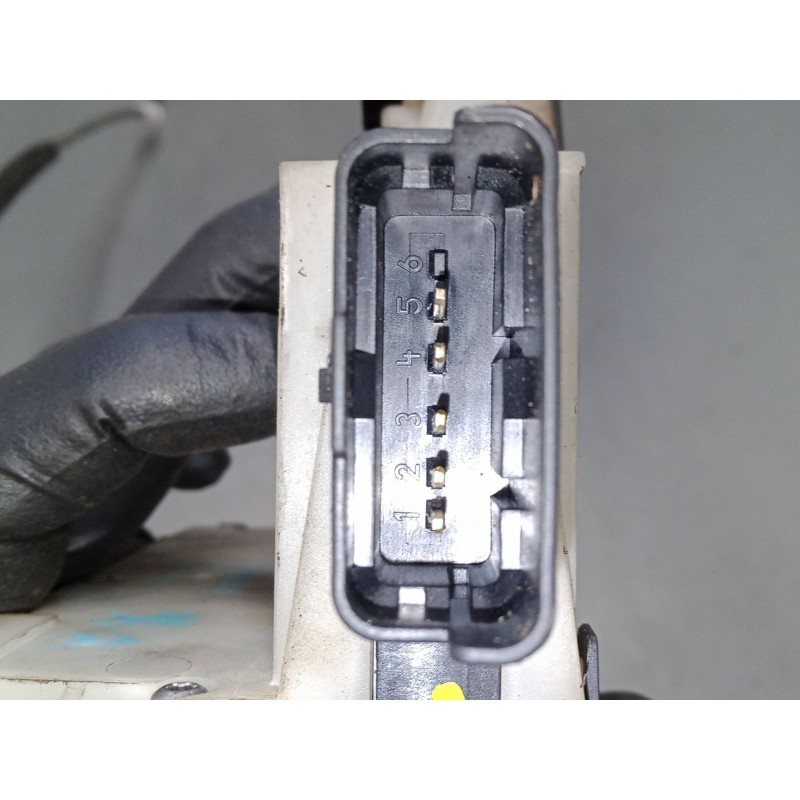 Recambio de cerradura puerta trasera derecha para citroën c4 ii (nc_) 1.6 hdi 90 referencia OEM IAM   