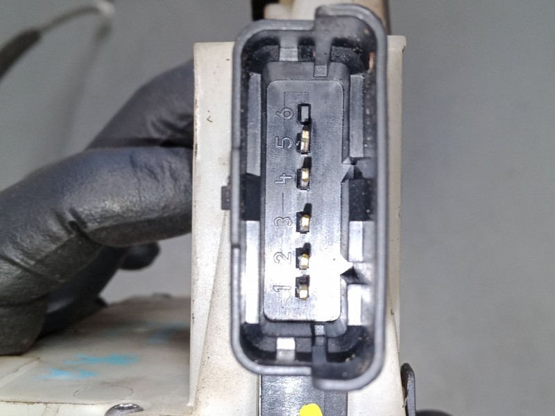 Recambio de cerradura puerta trasera derecha para citroën c4 ii (nc_) 1.6 hdi 90 referencia OEM IAM   