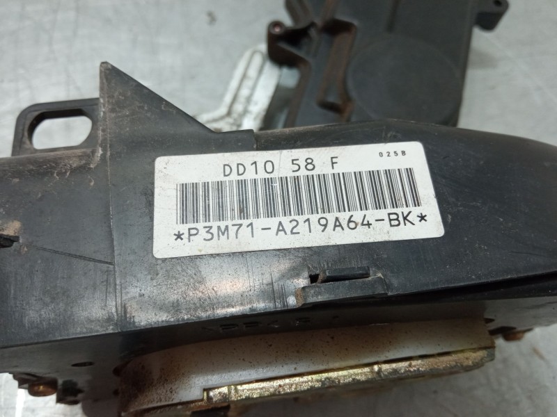 Recambio de cerradura puerta delantera derecha para mazda 2 (dy) 1.6 referencia OEM IAM   