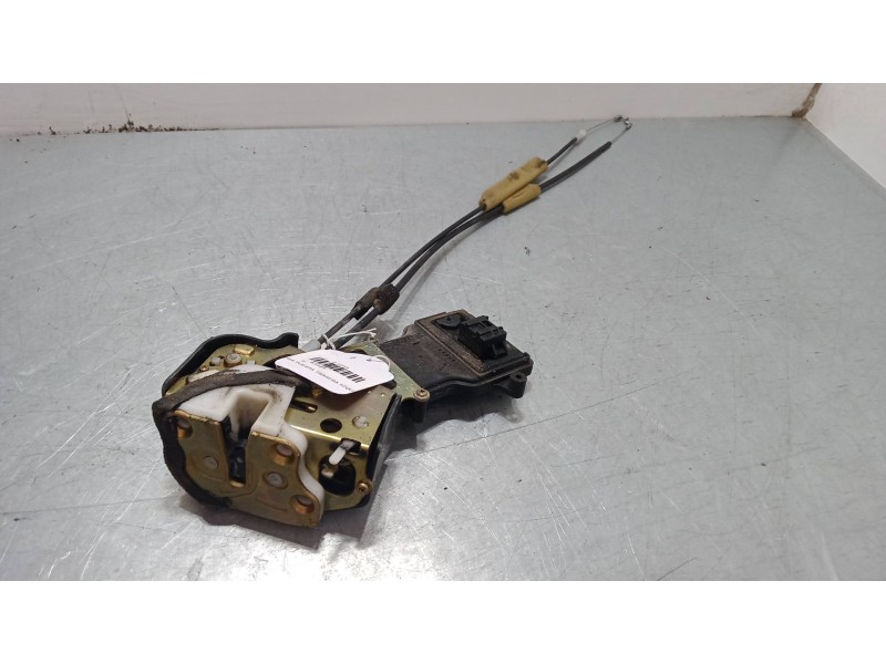 Recambio de cerradura puerta trasera izquierda para mazda 2 (dy) 1.6 referencia OEM IAM   