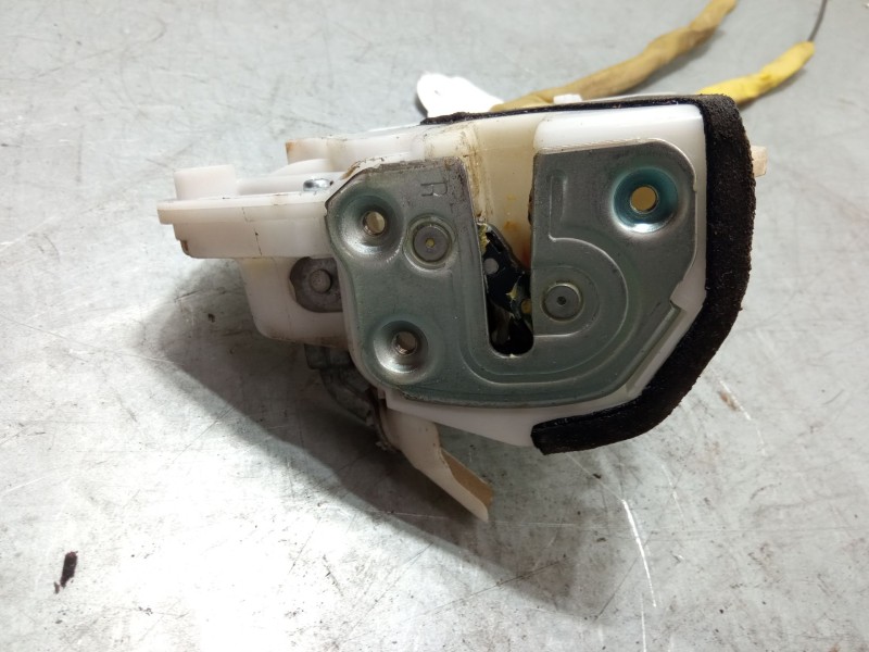 Recambio de cerradura puerta delantera derecha para mazda 2 (de_, dh_) 1.4 mzr-cd referencia OEM IAM   