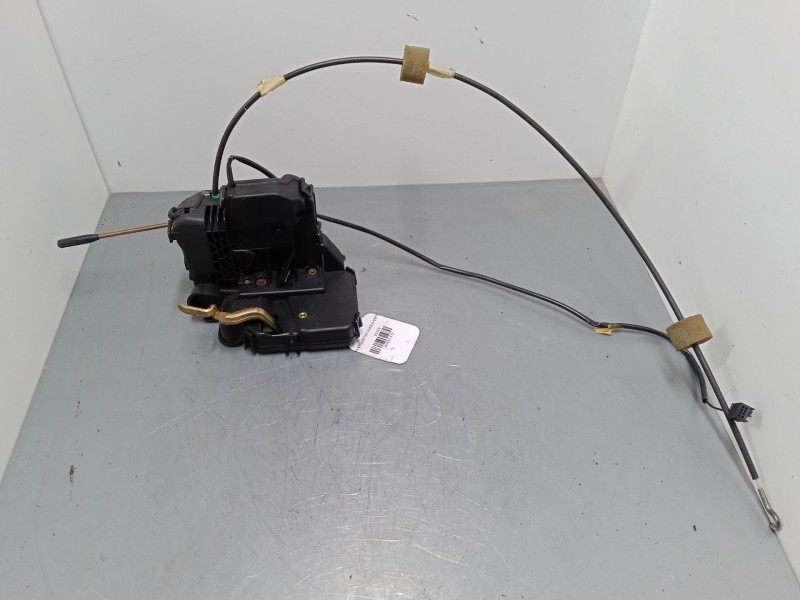 Recambio de cerradura puerta delantera derecha para mercedes-benz clk (c209) clk 200 kompressor (209.342) referencia OEM IAM   