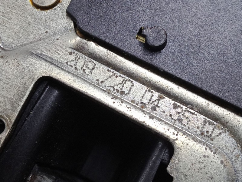 Recambio de cerradura puerta delantera derecha para mercedes-benz clk (c209) clk 200 kompressor (209.342) referencia OEM IAM   