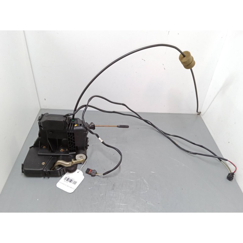 Recambio de cerradura puerta delantera izquierda para mercedes-benz clk (c209) clk 200 kompressor (209.342) referencia OEM IAM  