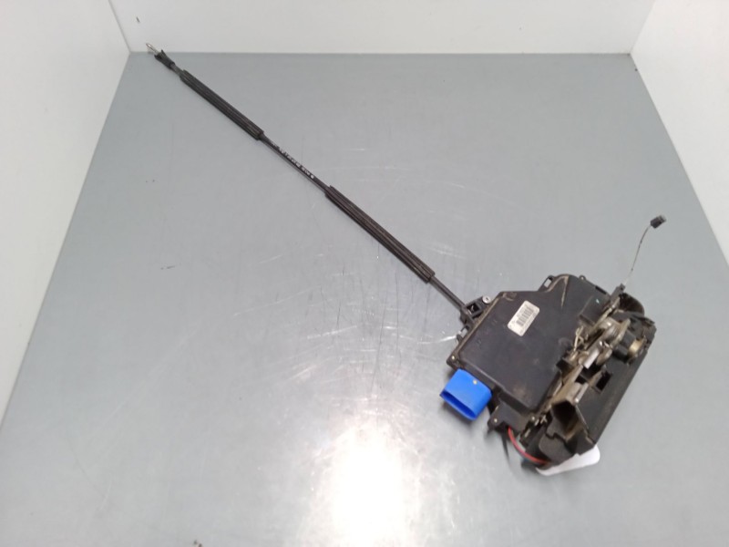 Recambio de cerradura puerta delantera izquierda para seat toledo iii (5p2) 2.0 tdi 16v referencia OEM IAM   
