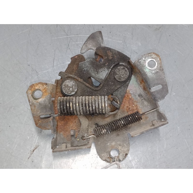 Recambio de cerradura capot para mitsubishi montero io i (h6_w, h7_w) 1.8 gdi (h66w, h76w) referencia OEM IAM   