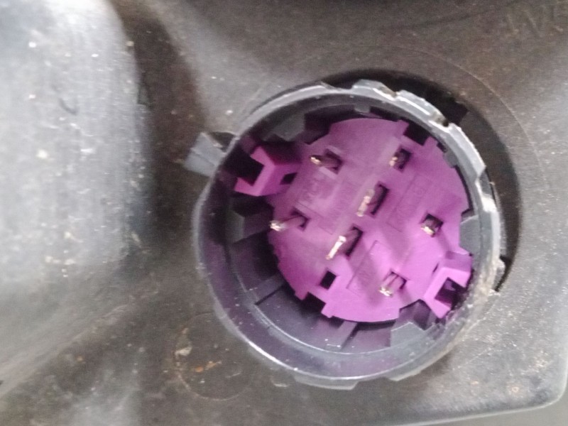 Recambio de faro izquierdo para fiat punto (199_) 1.3 d multijet referencia OEM IAM 89102044SX  