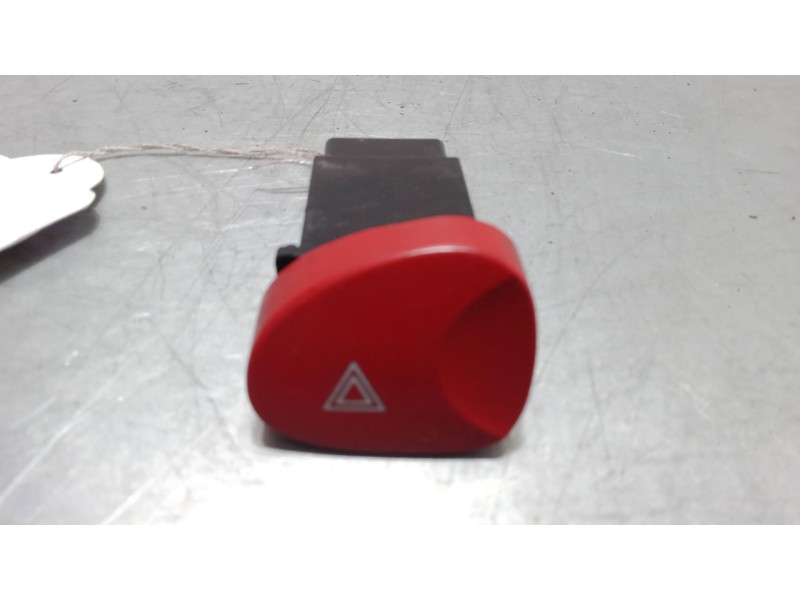 Recambio de warning para hyundai h-1 / starex autobús (a1) 2.5 crdi referencia OEM IAM   