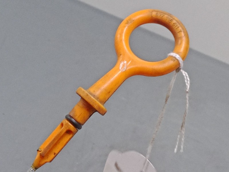 Recambio de varilla aceite para volkswagen touareg (7la, 7l6, 7l7) 5.0 v10 tdi referencia OEM IAM 07Z115611T  