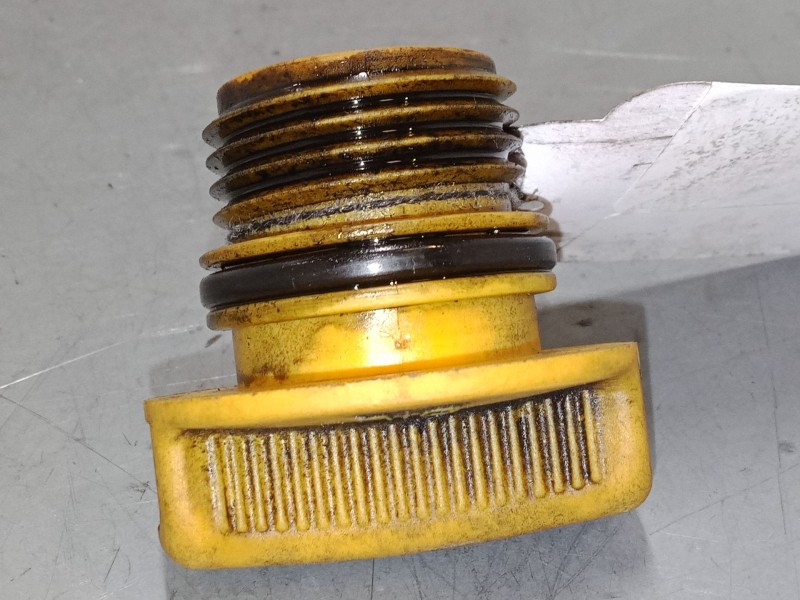 Recambio de tapon de aceite para fiat punto (199_) 1.3 d multijet referencia OEM IAM   