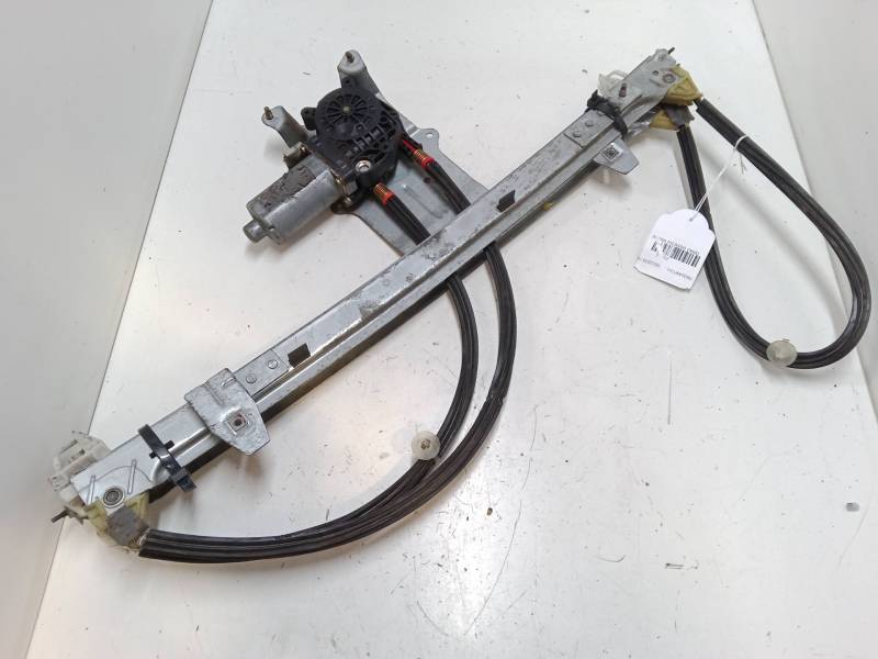 ELEVALUNAS ELECTRICO DELANTERO DERECHO 