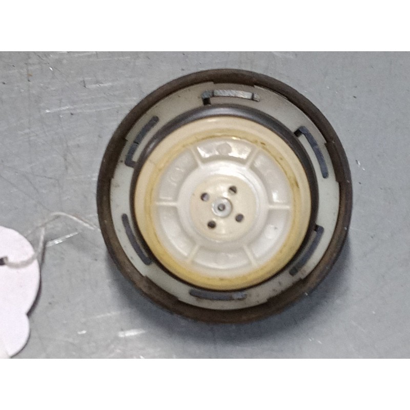 Recambio de tapon combustible para mitsubishi montero io i (h6_w, h7_w) 1.8 gdi (h66w, h76w) referencia OEM IAM   