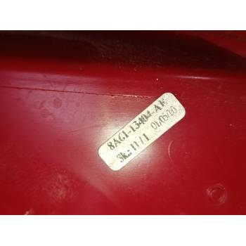 PILOTO TRASERO DERECHO 8A6113404AE 