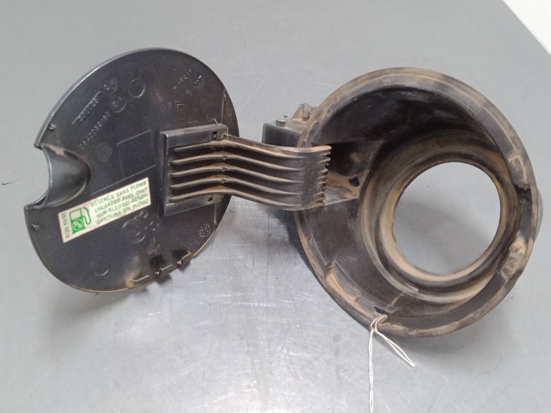 Recambio de tapa exterior combustible para citroën c2 (jm_) 1.4 referencia OEM IAM   