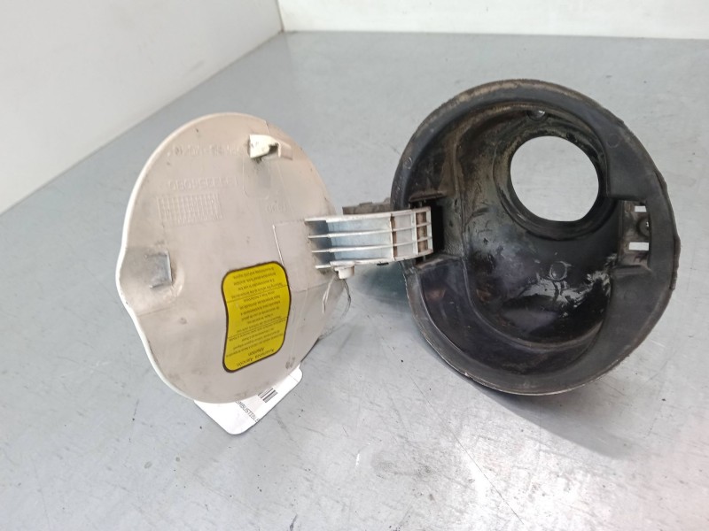Recambio de tapa exterior combustible para peugeot bipper (aa_) 1.4 hdi referencia OEM IAM   