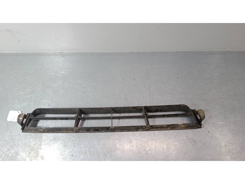 Recambio de rejilla inferior paragolpes para seat ibiza ii (6k1) 1.4 i referencia OEM IAM   