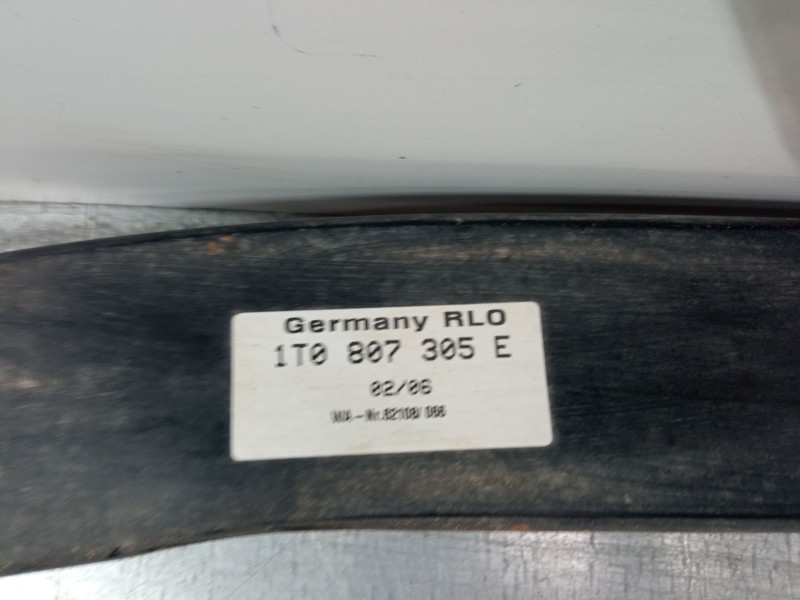 Recambio de refuerzo paragolpes trasero para volkswagen touran (1t1, 1t2) 1.6 fsi referencia OEM IAM   