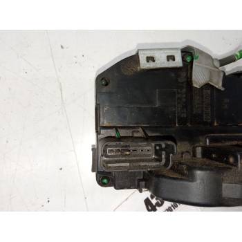 CERRADURA PUERTA DELANTERA DERECHA 
