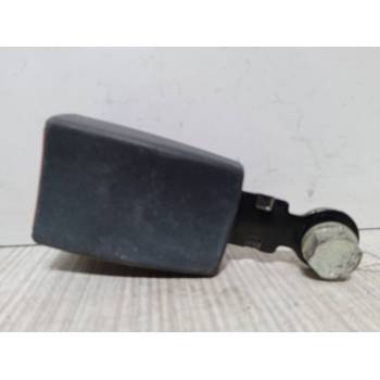 ANCLAJE CINTURON DELANTERO DERECHO 33032823 