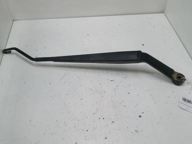 BRAZO LIMPIA DELANTERO IZQUIERDO 