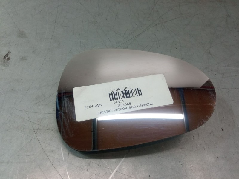 Recambio de cristal retrovisor derecho para seat leon (1p1) 1.9 tdi referencia OEM IAM   