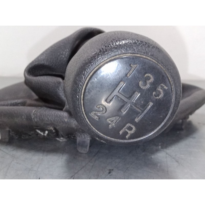Recambio de pomo palanca cambio para citroën nemo furgoneta/monovolumen (aa_) 1.3 bluehdi 80 referencia OEM IAM   