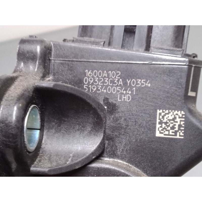 Recambio de pedal acelerador para mitsubishi lancer viii (cy_a, cz_a) 1.5 referencia OEM IAM 1600A102  